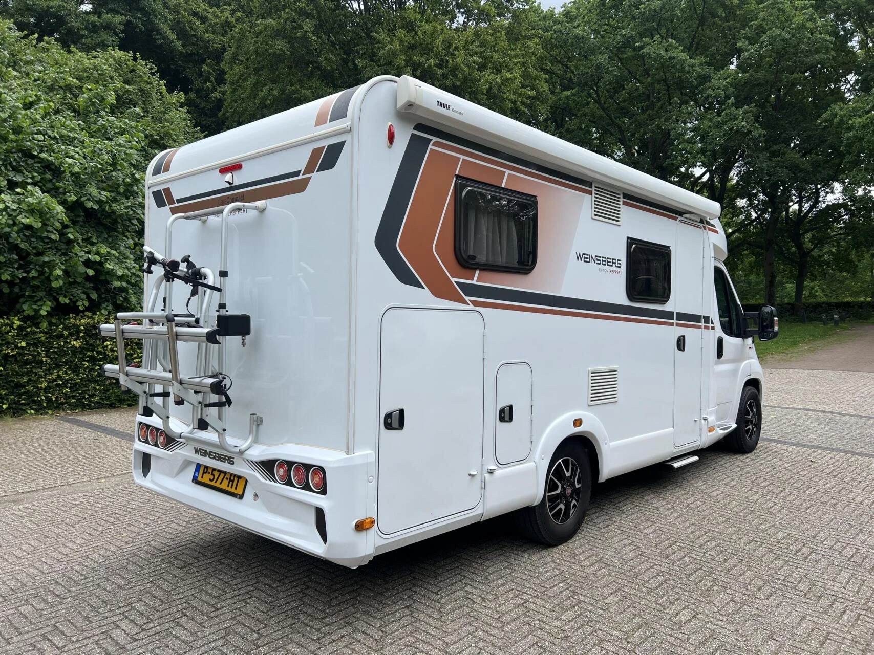 Hoofdafbeelding Weinsberg R57