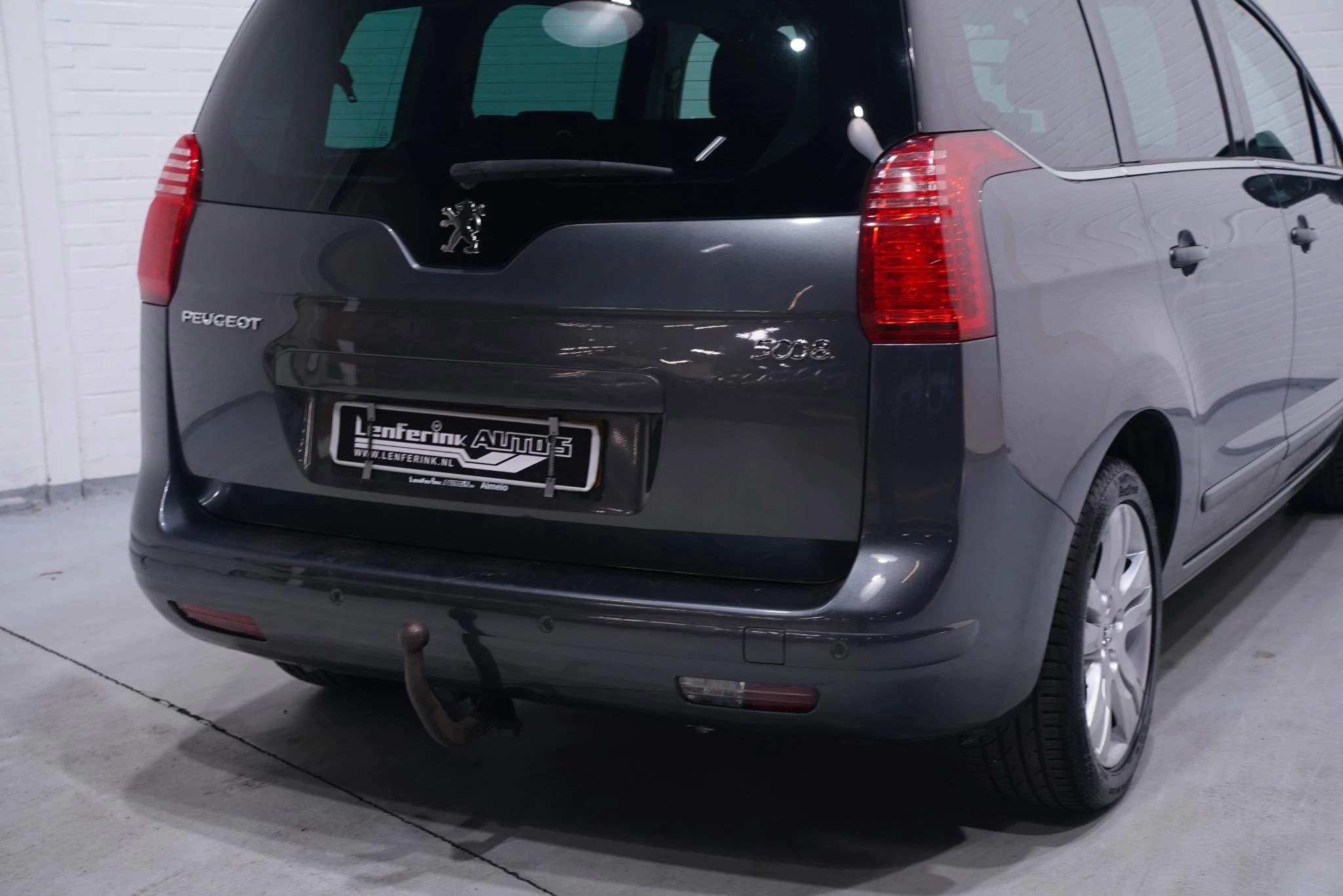 Hoofdafbeelding Peugeot 5008