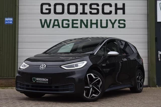 Volkswagen ID.3 First Plus 58 kWh | Camera | IQ Light | Stoel/Stuurverwarming |