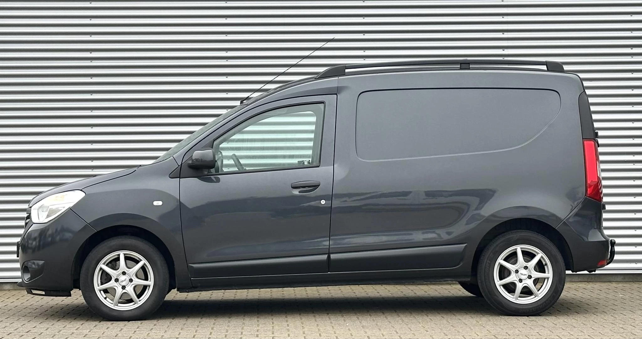 Hoofdafbeelding Dacia Dokker