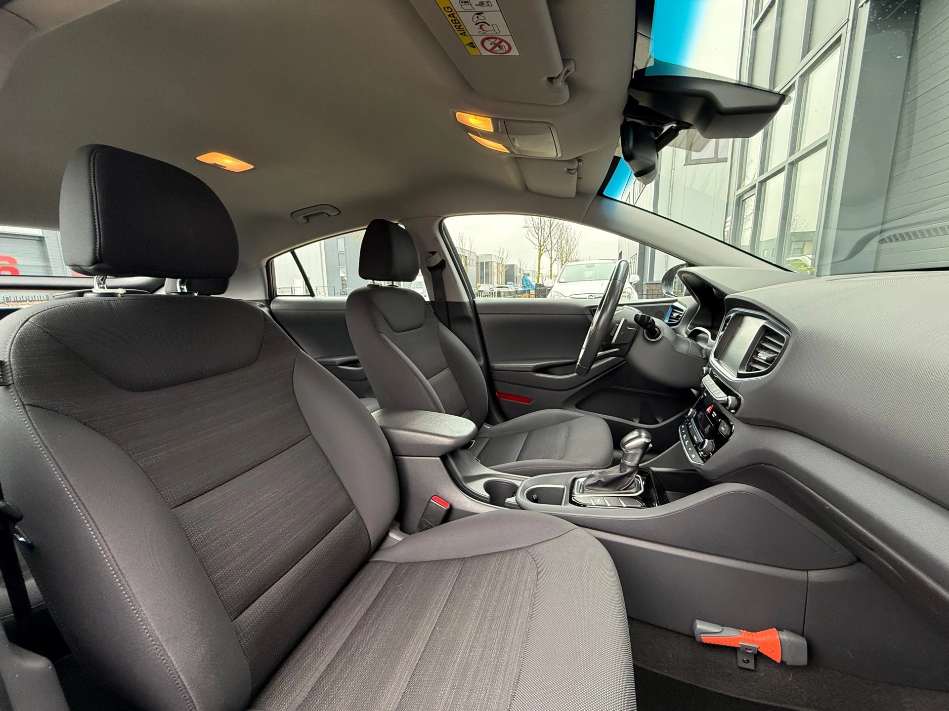 Hoofdafbeelding Hyundai IONIQ