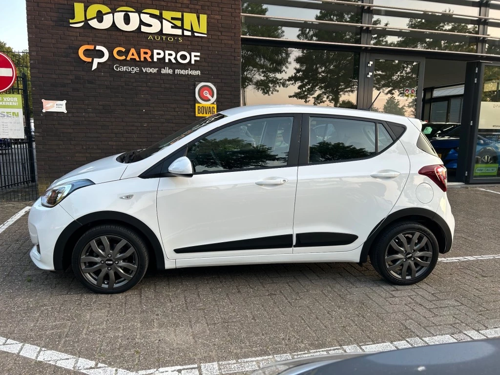 Hoofdafbeelding Hyundai i10