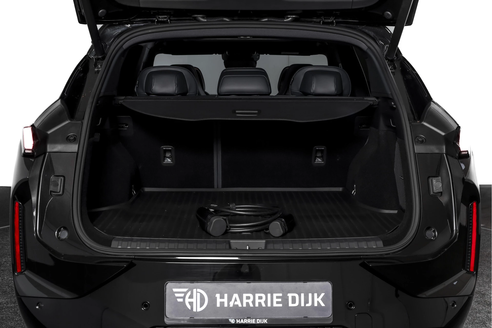 Hoofdafbeelding Lynk & Co 08