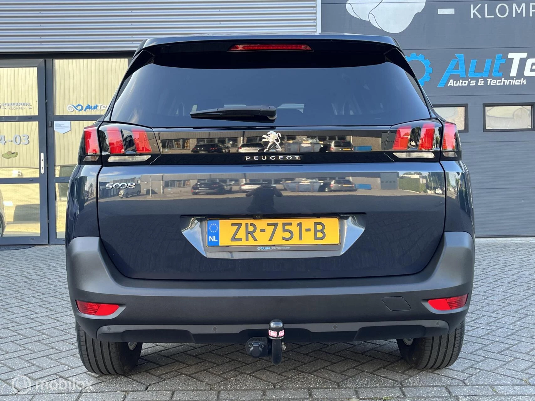 Hoofdafbeelding Peugeot 5008