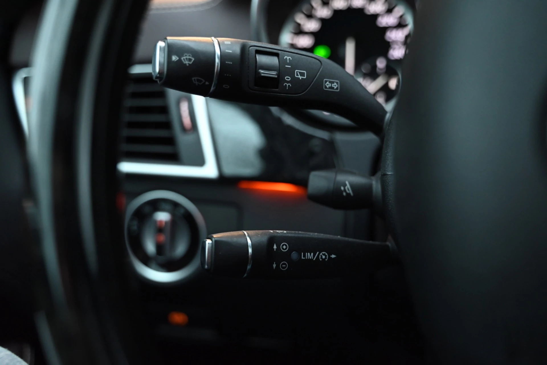 Hoofdafbeelding Mercedes-Benz M-Klasse