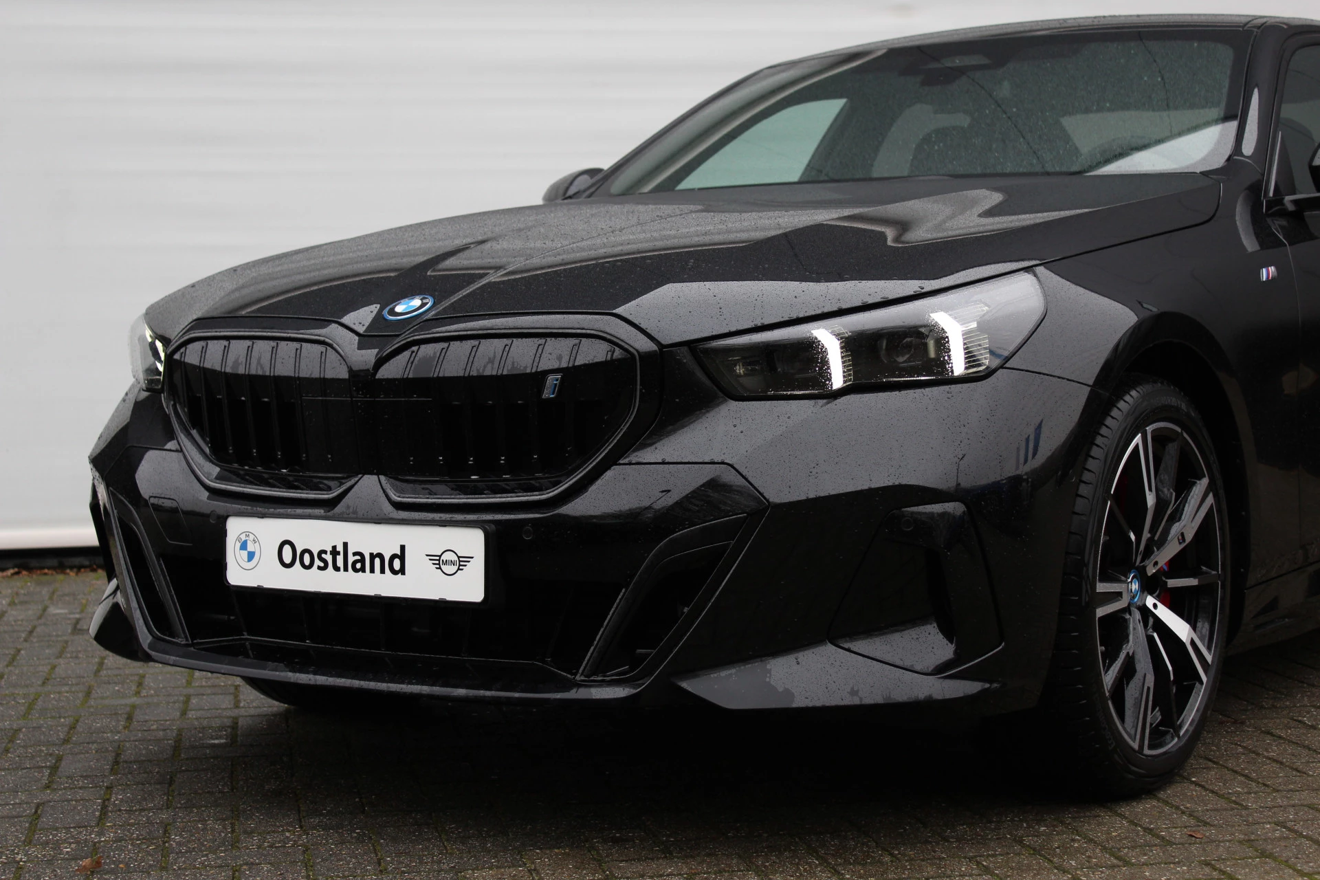 Hoofdafbeelding BMW i5