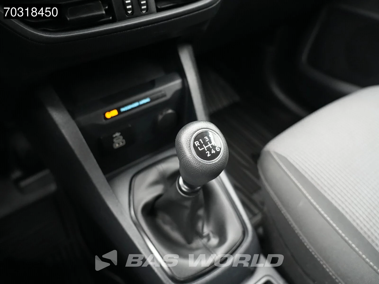 Hoofdafbeelding Ford Transit Courier