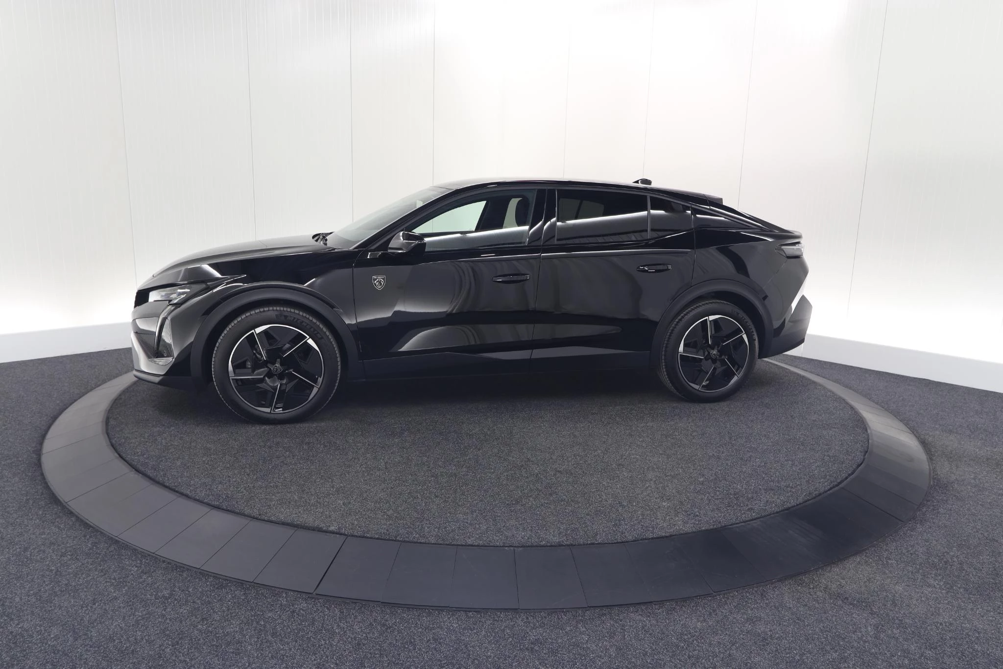 Hoofdafbeelding Peugeot 408