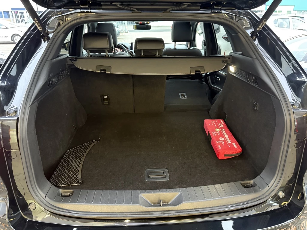 Hoofdafbeelding Mazda CX-60