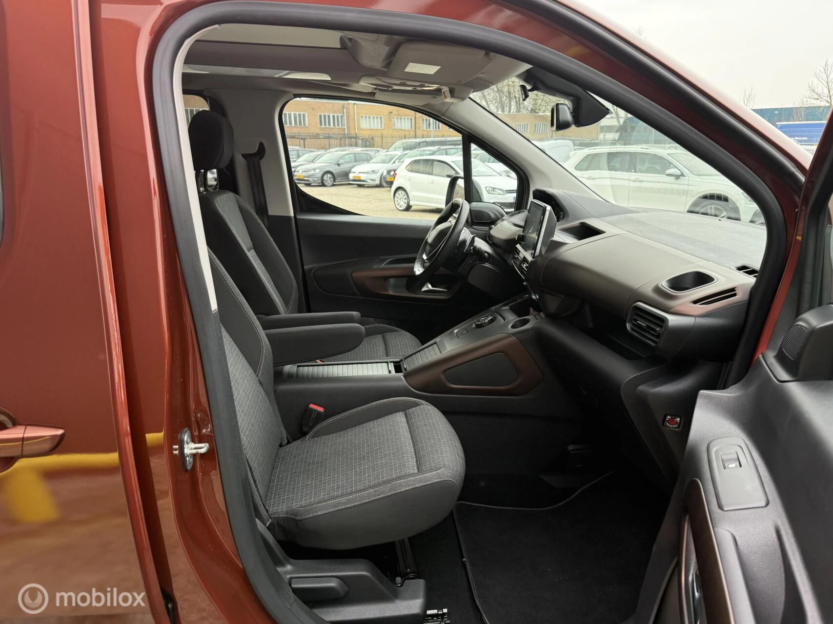 Hoofdafbeelding Peugeot Rifter