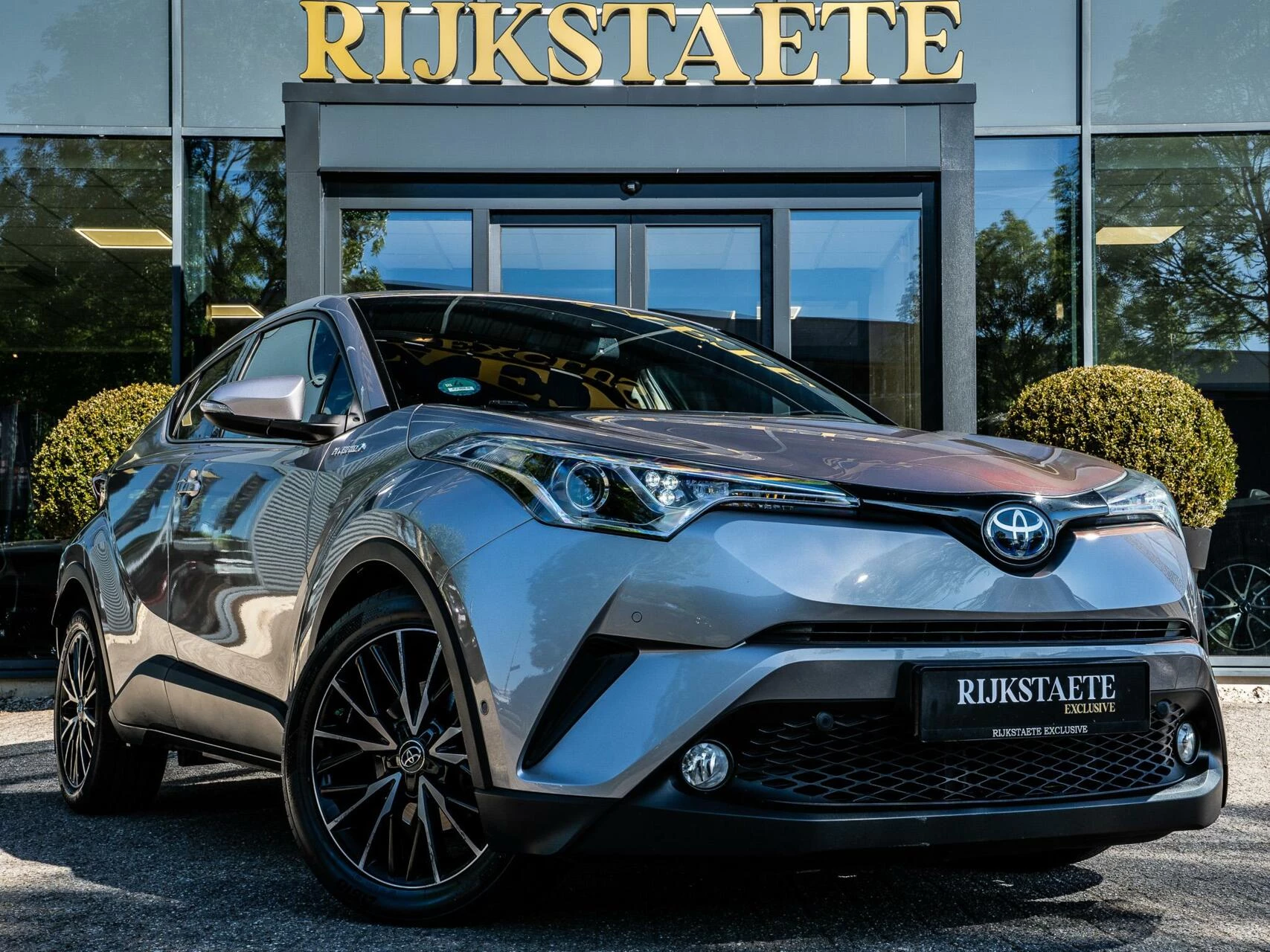Hoofdafbeelding Toyota C-HR