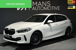 BMW 1-serie 118i M Sport / LIVE COCKPIT / ALCANTARA / CARPLAY / 18''