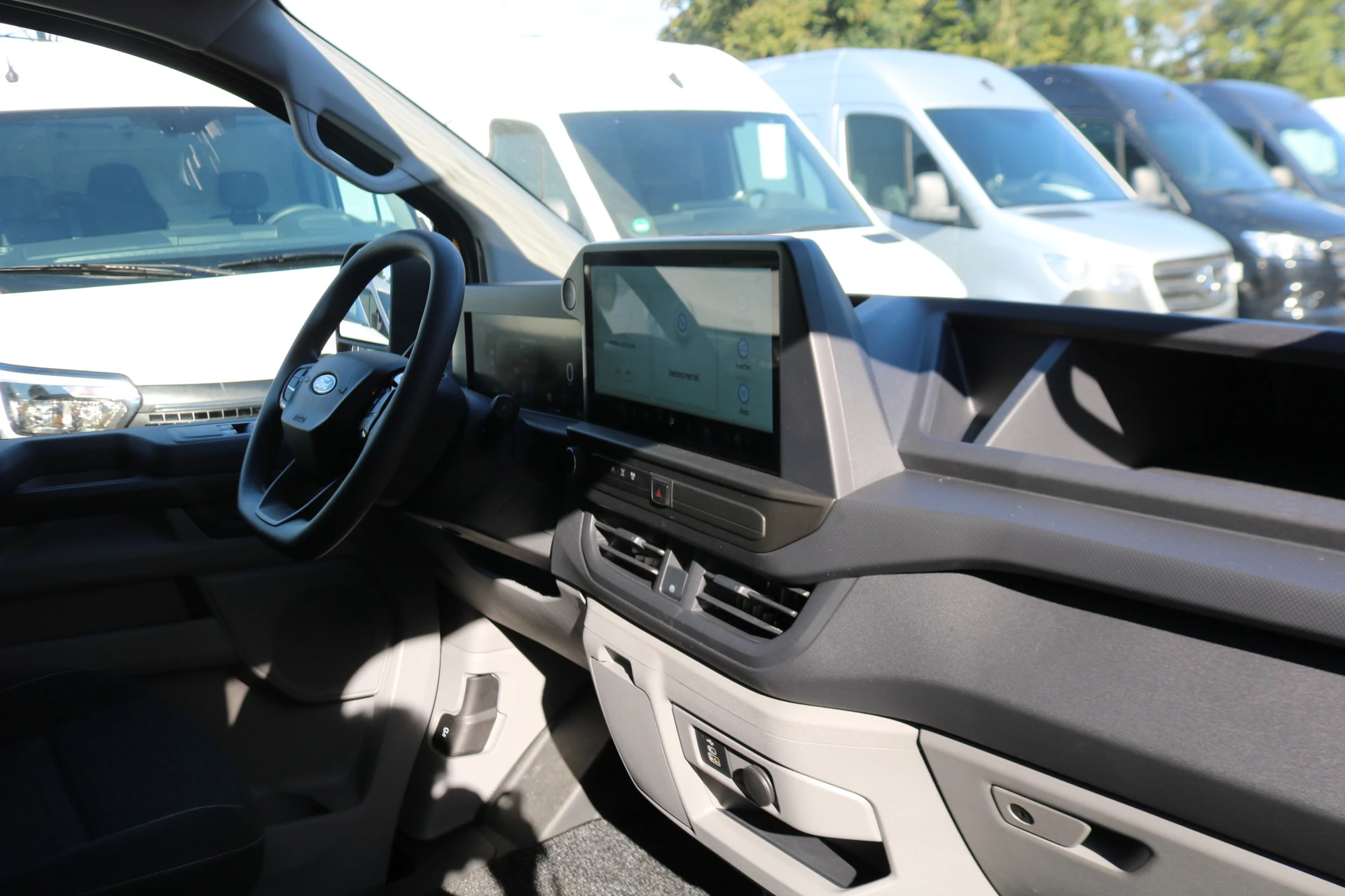 Hoofdafbeelding Ford E-Transit Custom