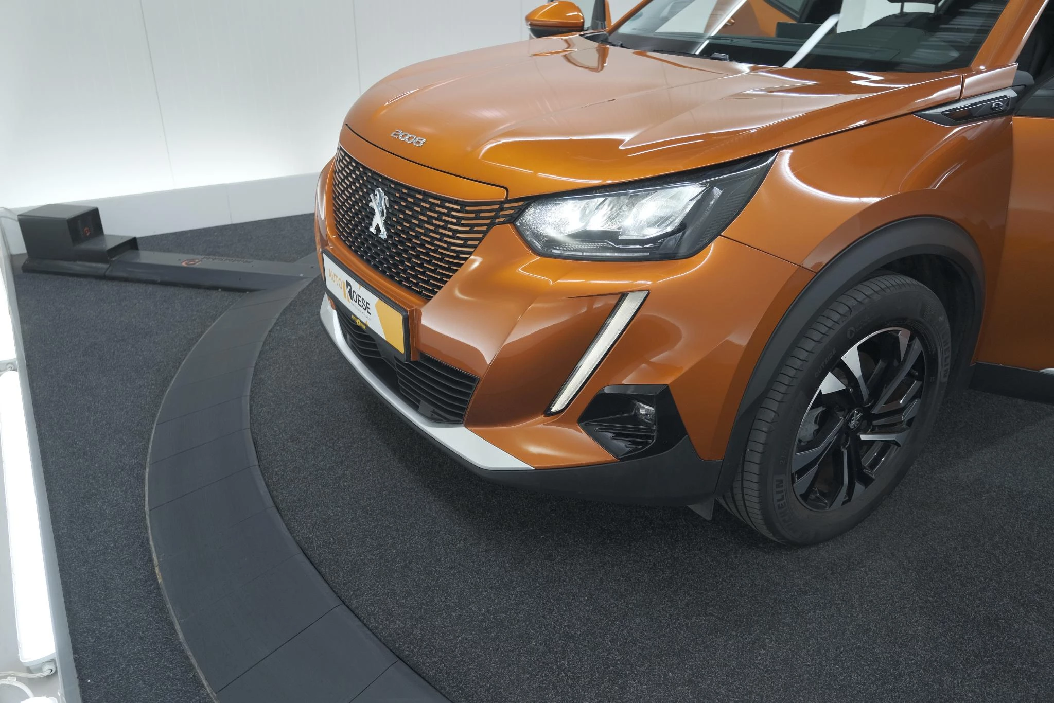 Hoofdafbeelding Peugeot e-2008