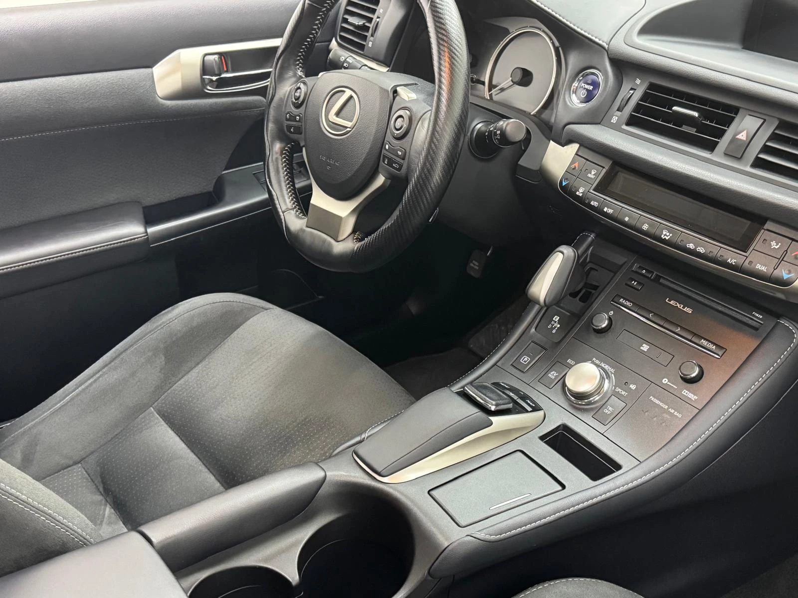 Hoofdafbeelding Lexus CT