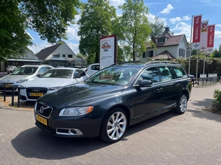 Volvo V70 1.6 T4 NORDIC 179PK AUTOMAAT / LEDER / NAVI / XENON / 18''