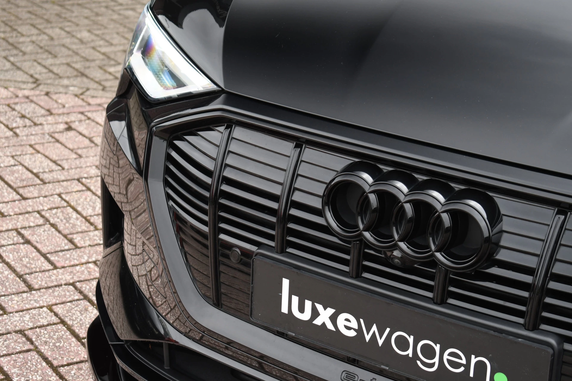 Hoofdafbeelding Audi e-tron