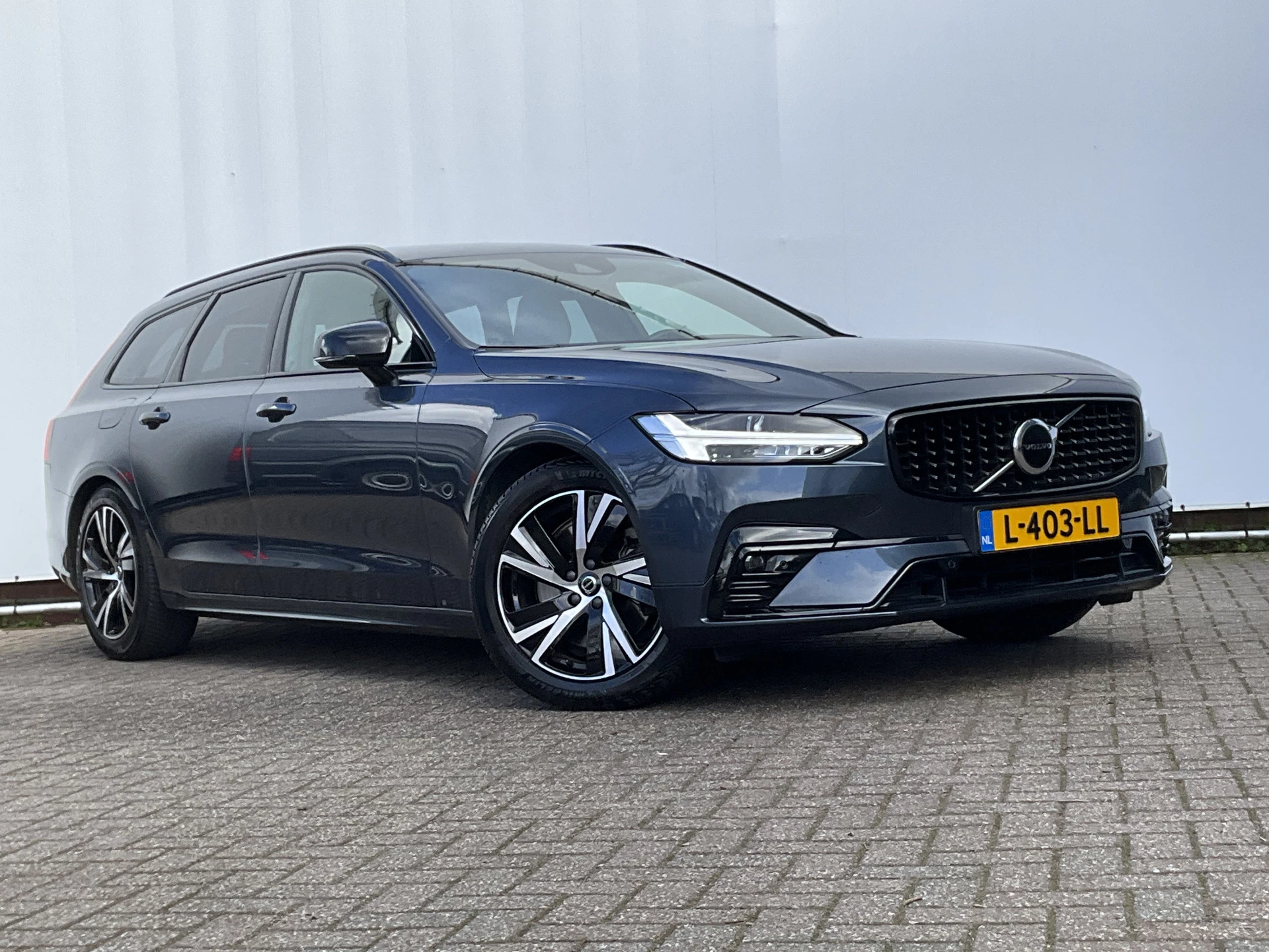 Hoofdafbeelding Volvo V90