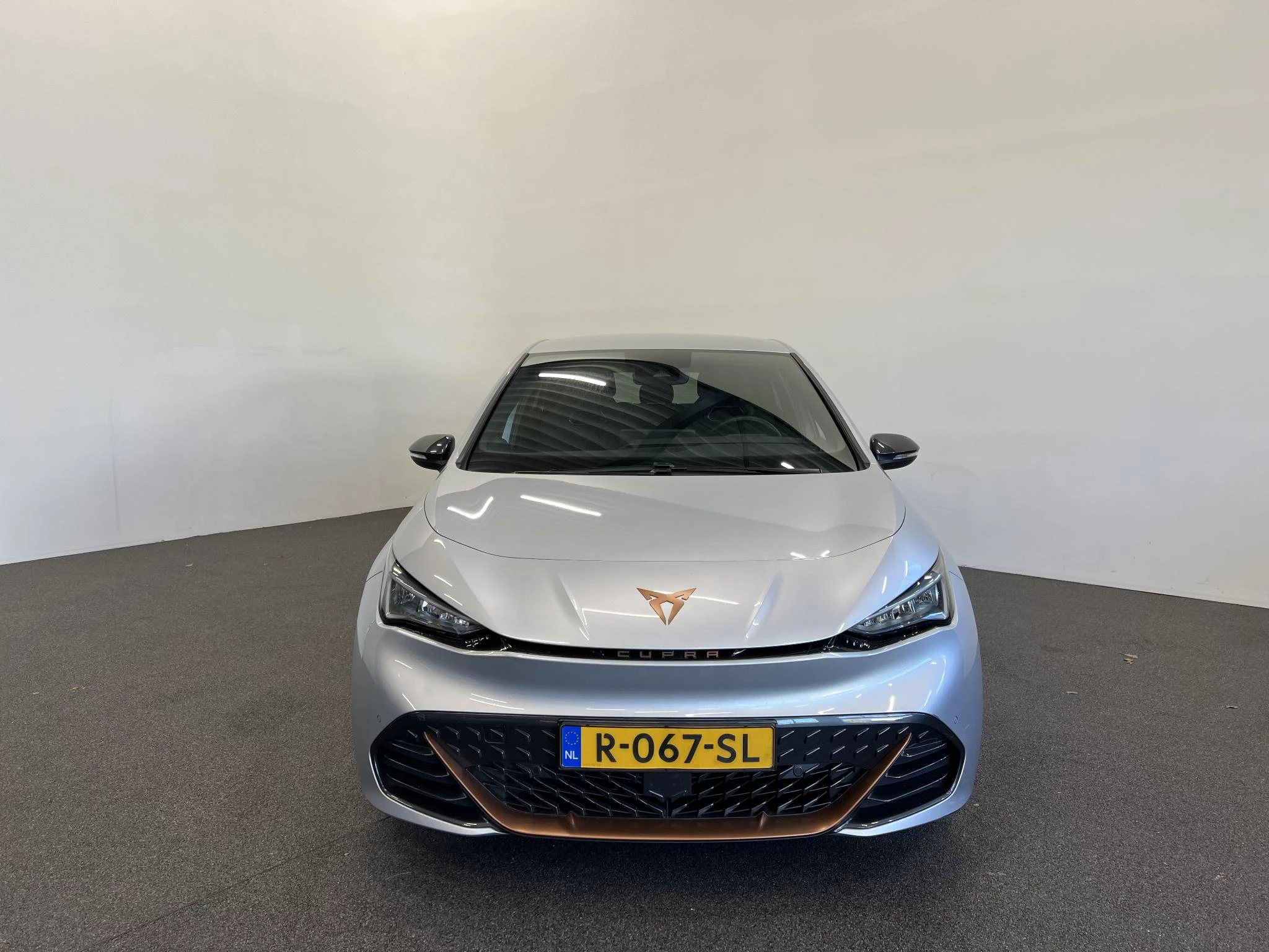 Hoofdafbeelding CUPRA Born