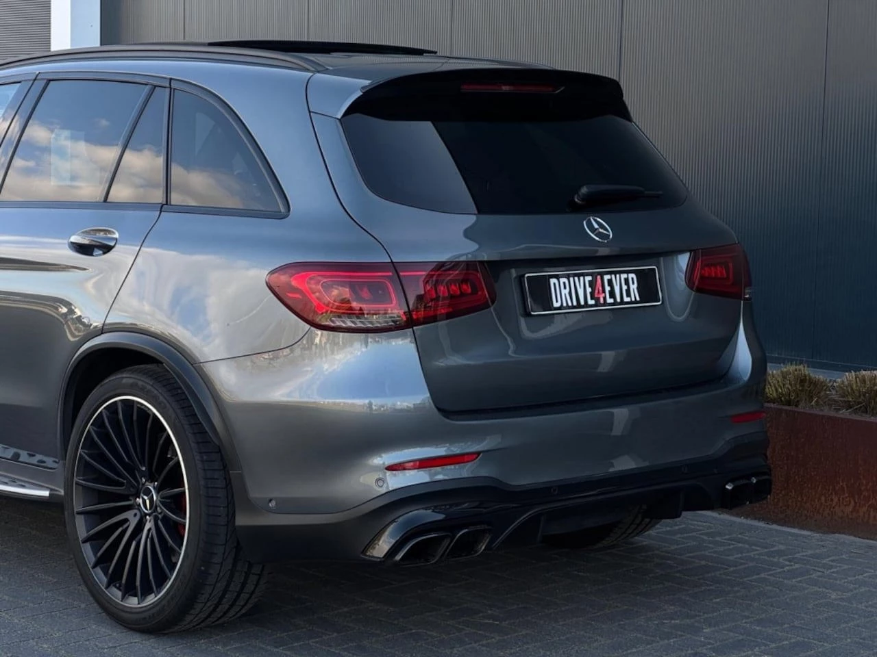 Hoofdafbeelding Mercedes-Benz GLC