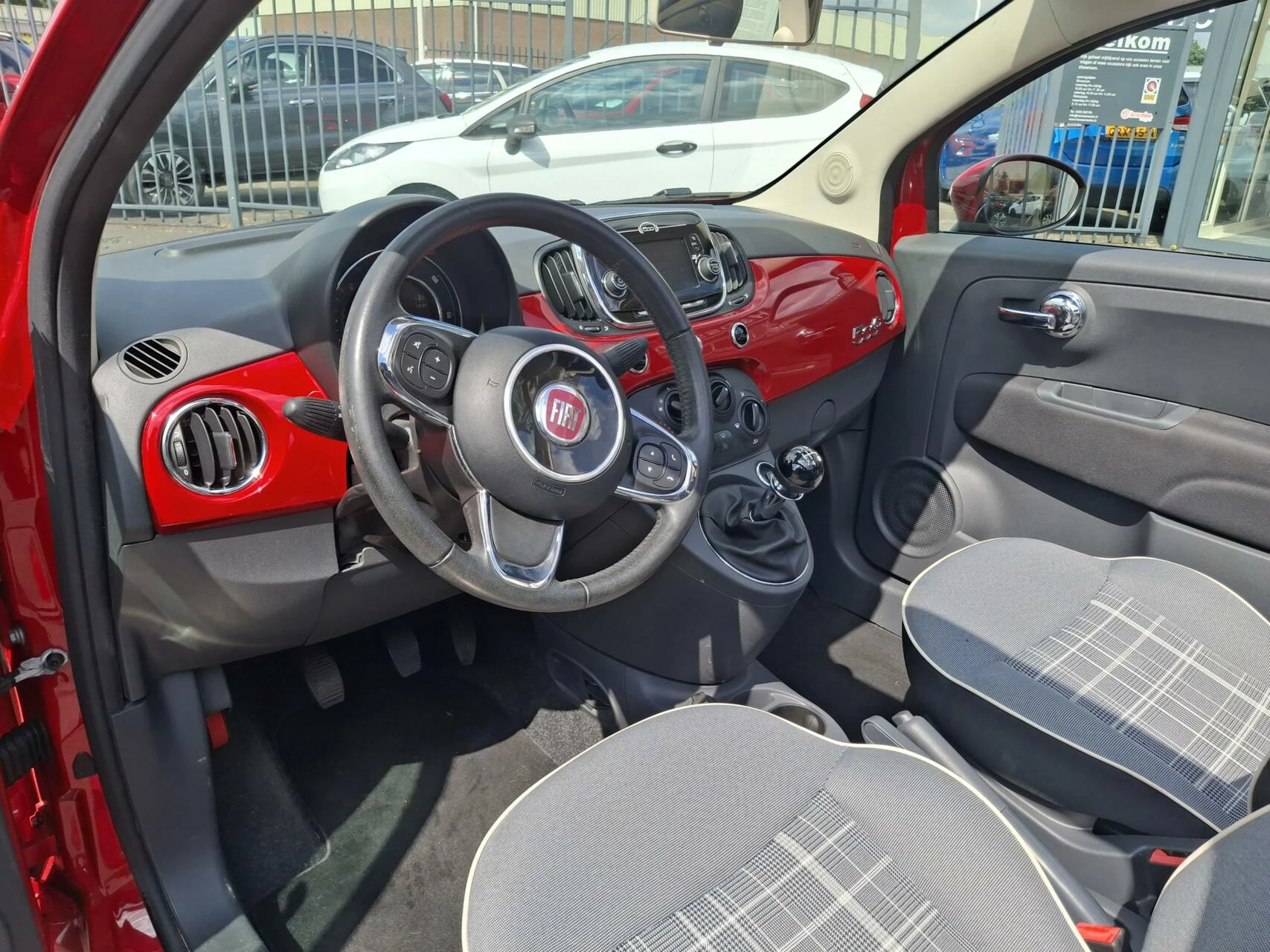 Hoofdafbeelding Fiat 500