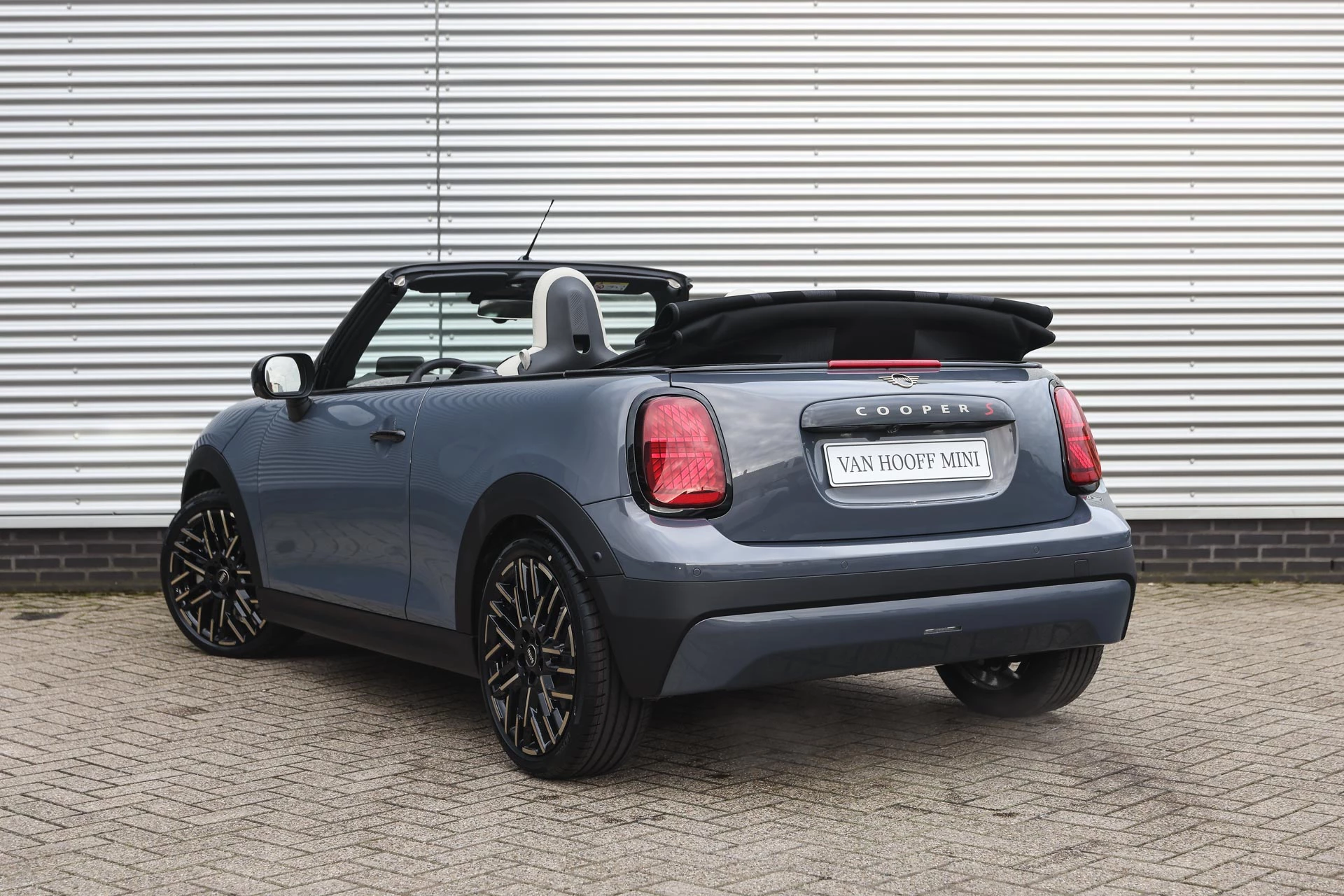 Hoofdafbeelding MINI Cooper S Cabrio