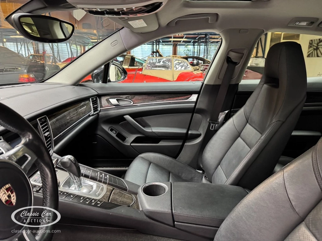 Hoofdafbeelding Porsche Panamera