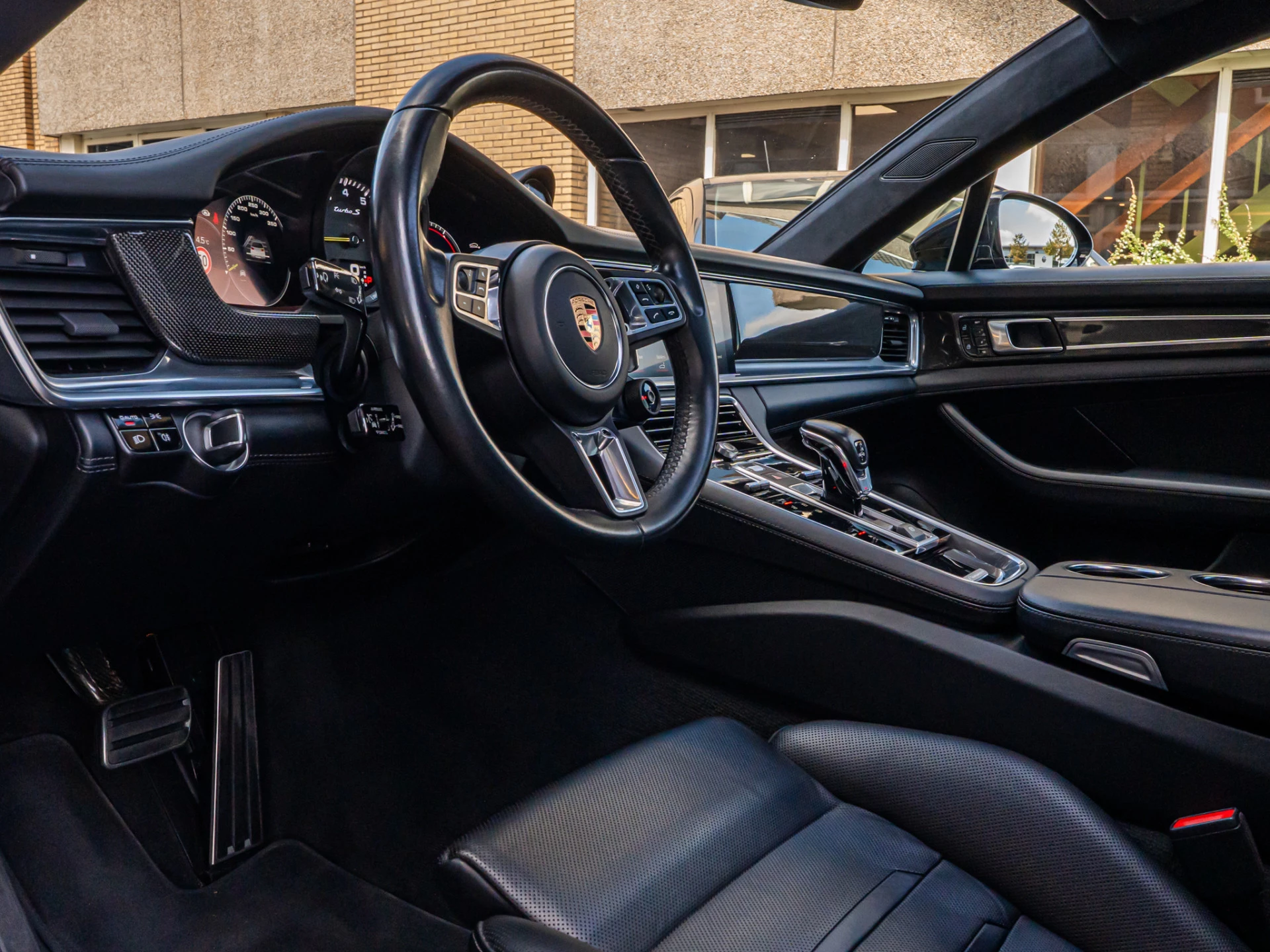 Hoofdafbeelding Porsche Panamera