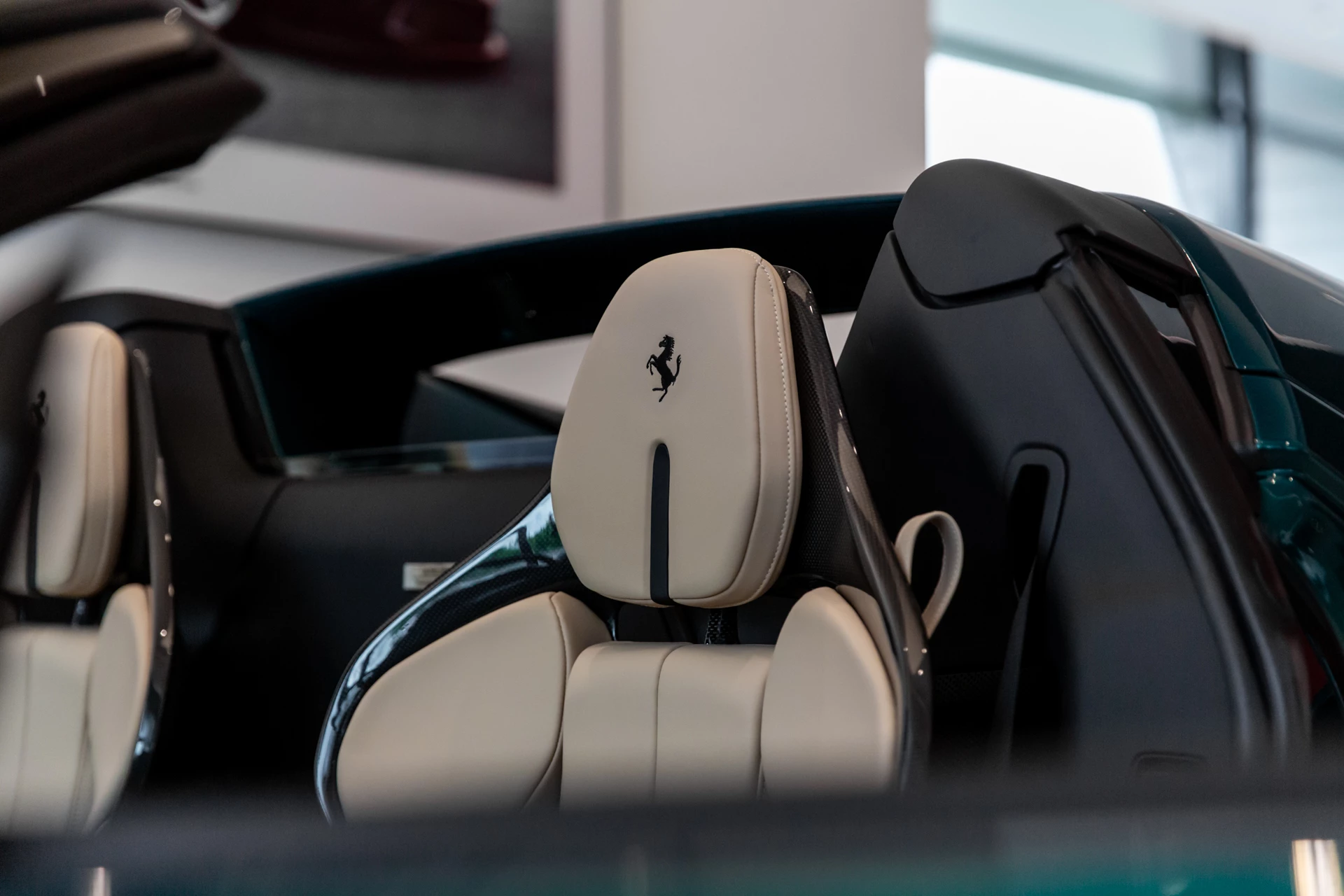 Hoofdafbeelding Ferrari 296