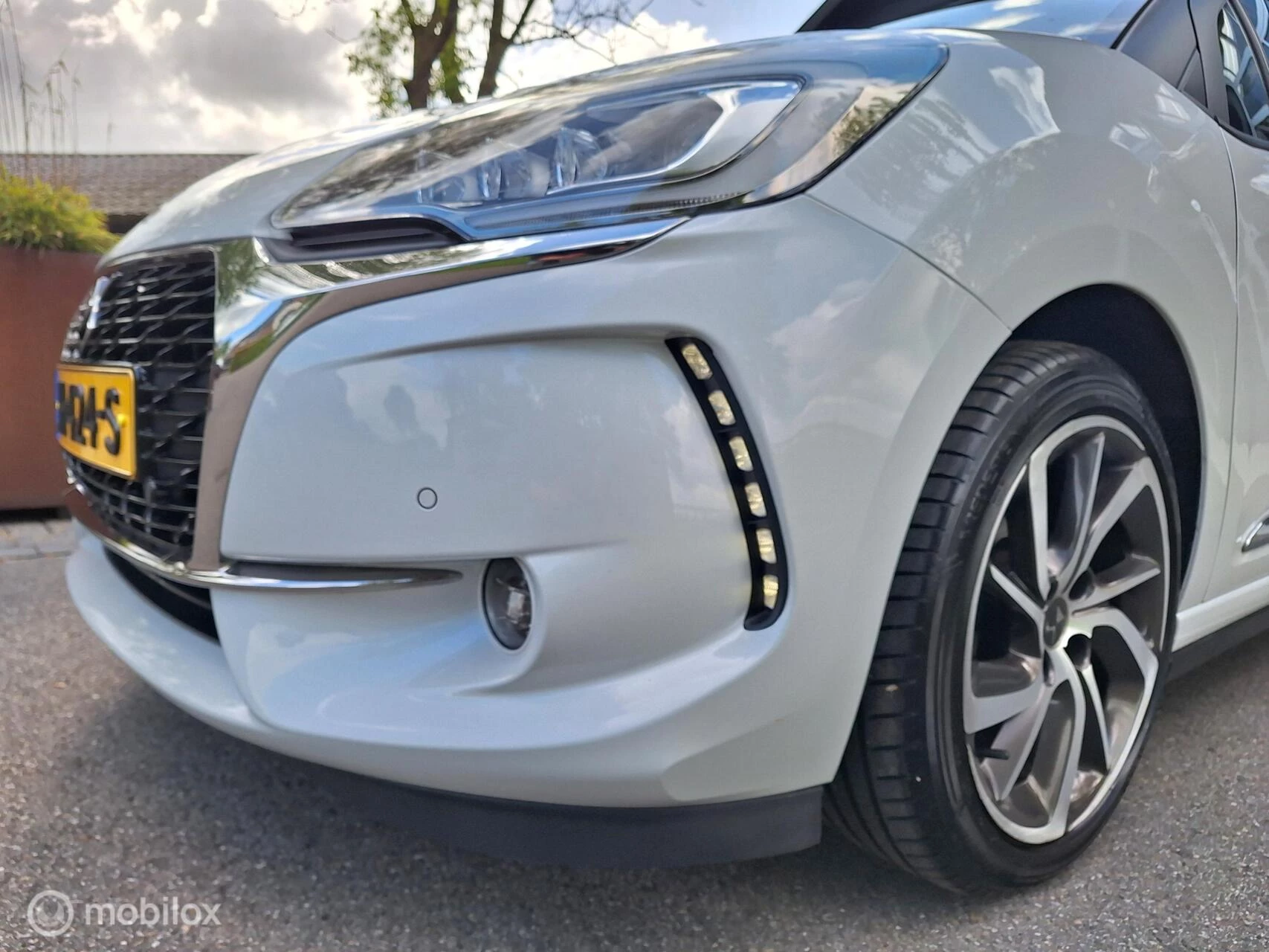 Hoofdafbeelding DS DS 3