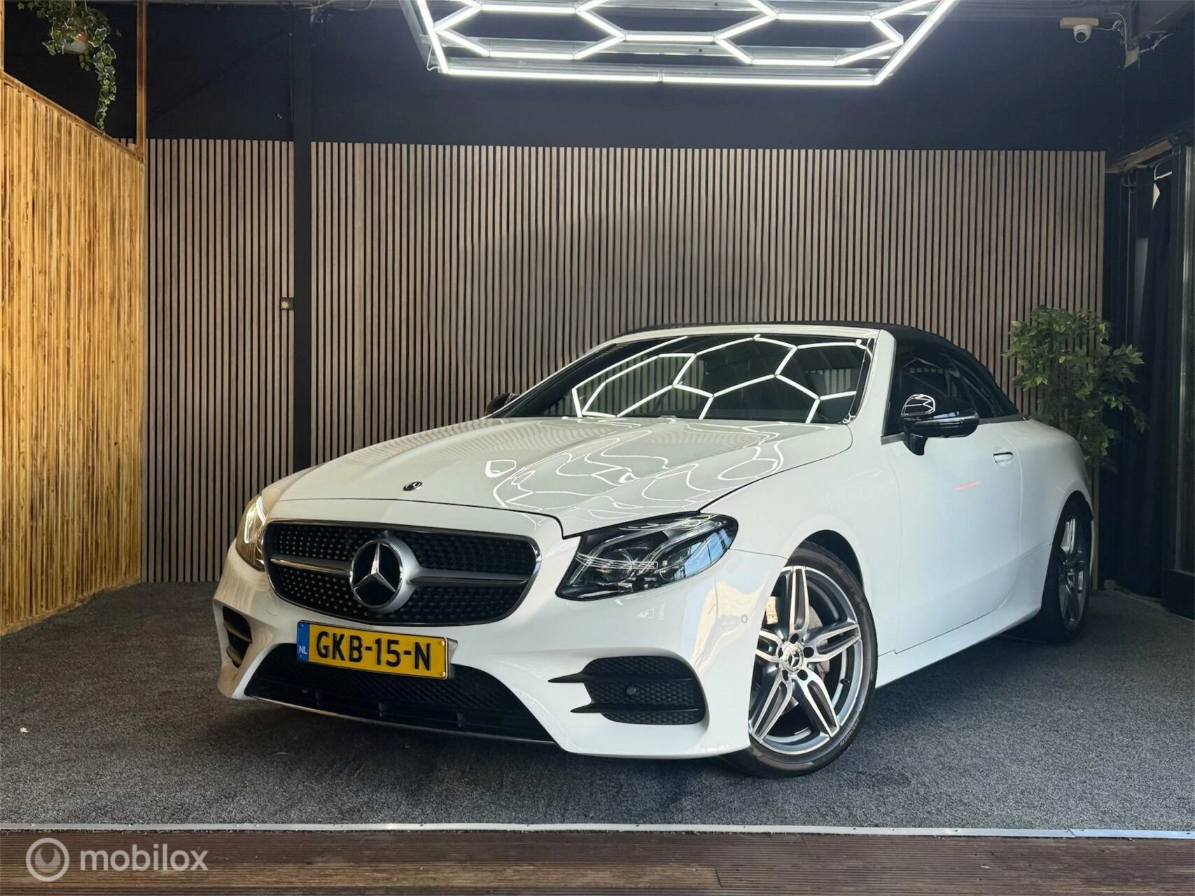 Hoofdafbeelding Mercedes-Benz E-Klasse