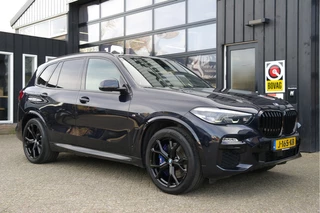 BMW X5 xDrive45e High Executive M-Pakket | Leder | Memory | Trekhaak | Carplay | 21"| NL-Auto