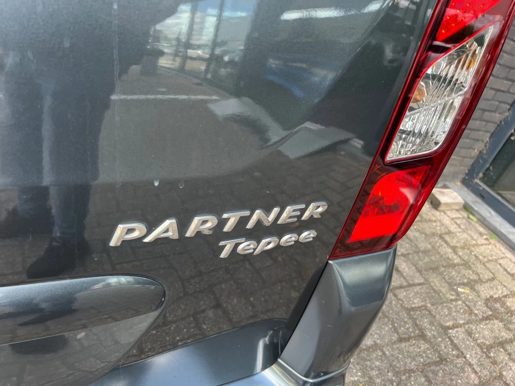 Hoofdafbeelding Peugeot Partner