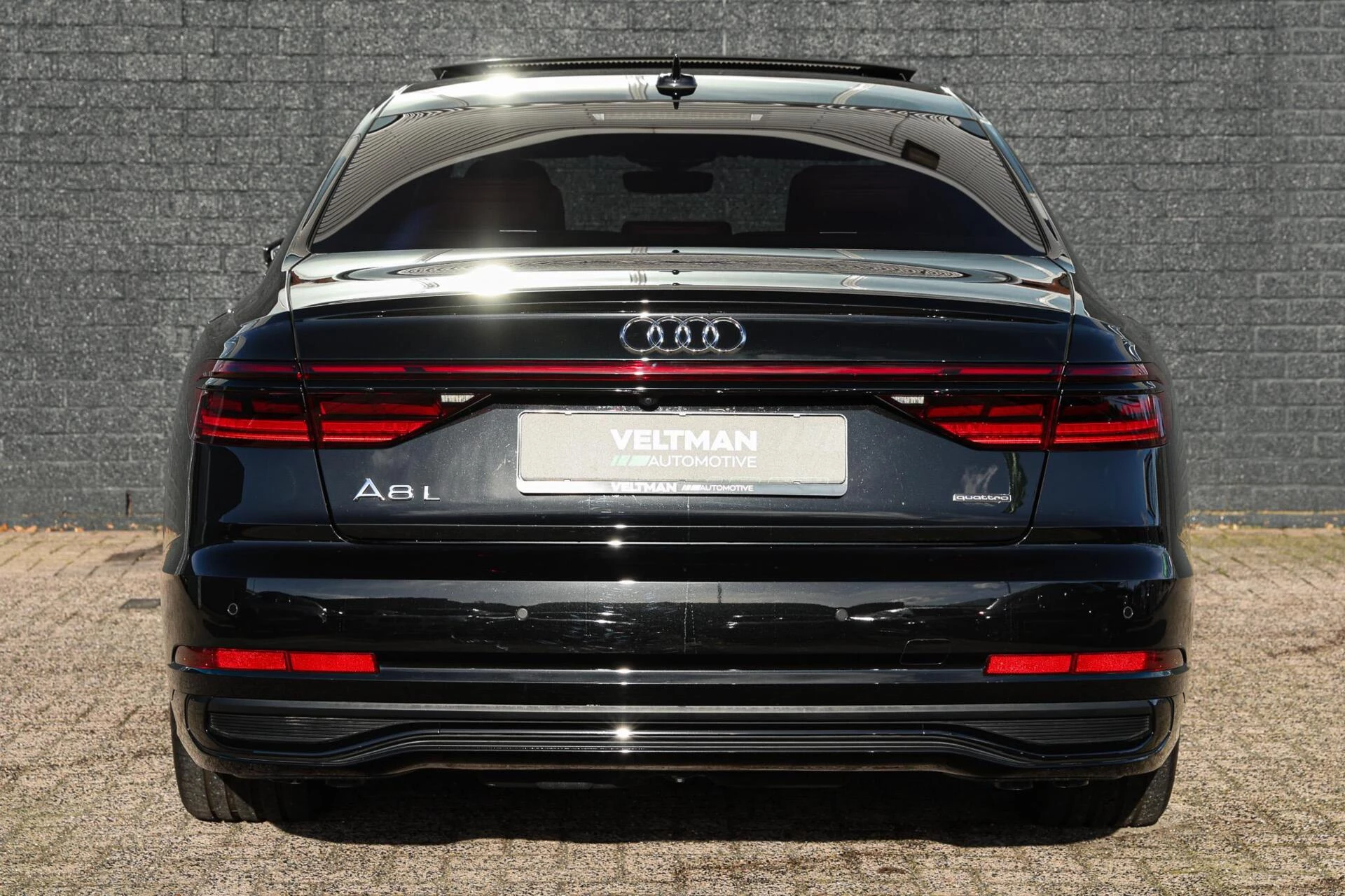 Hoofdafbeelding Audi A8