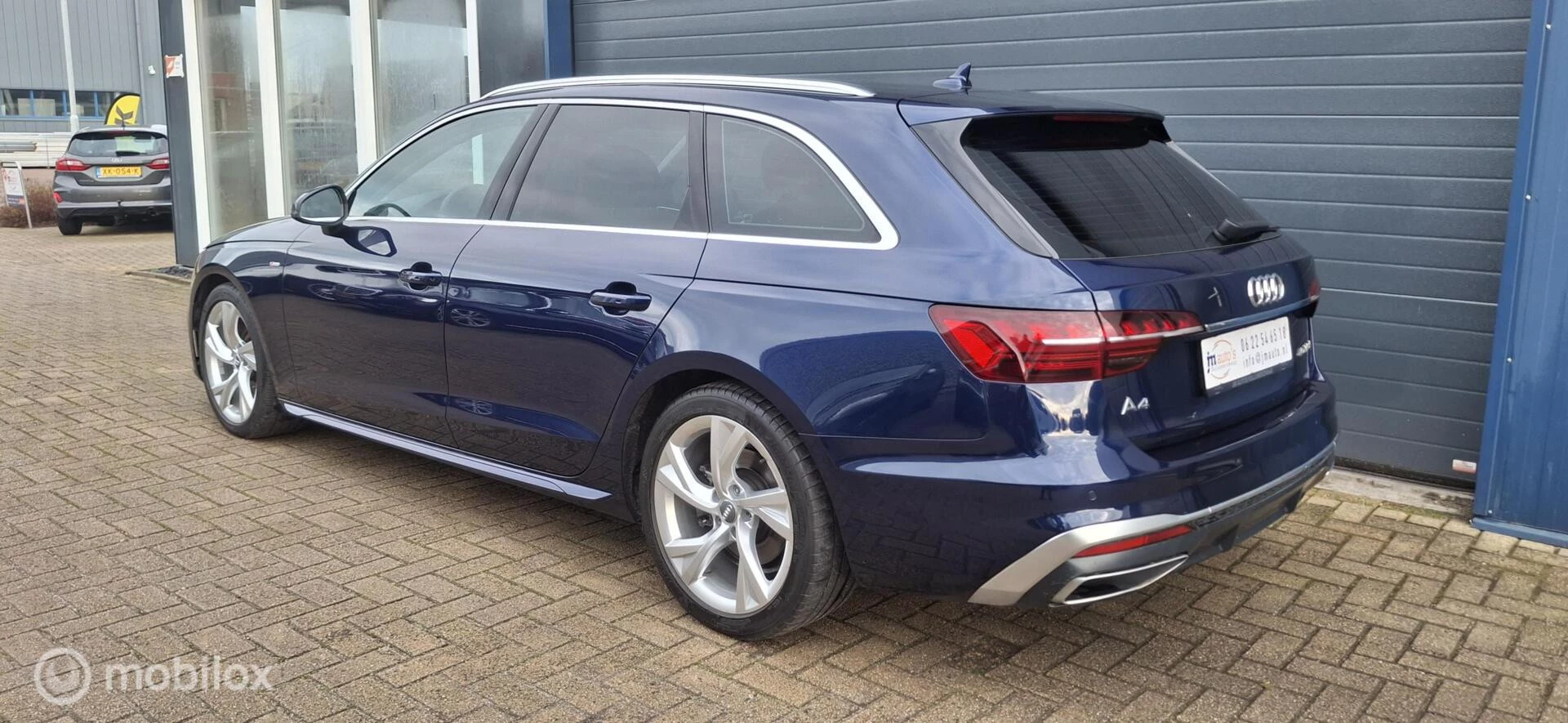 Hoofdafbeelding Audi A4