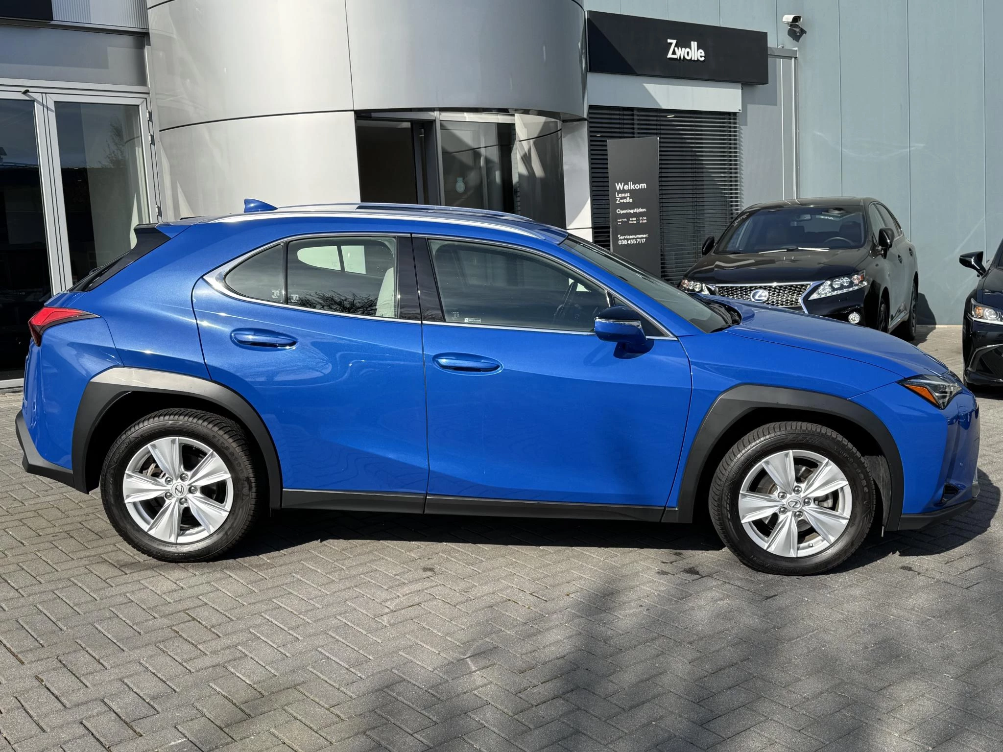 Hoofdafbeelding Lexus UX