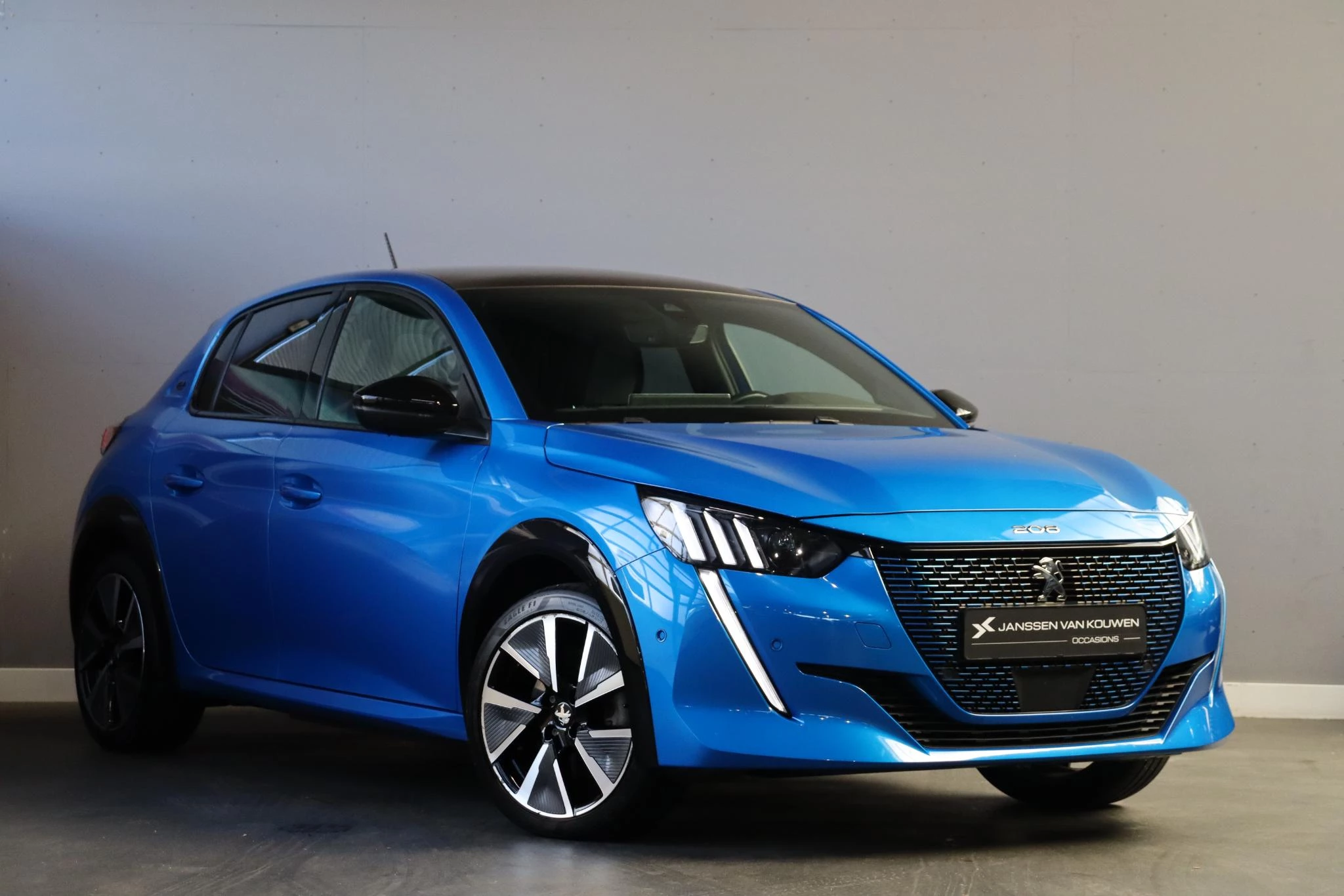 Hoofdafbeelding Peugeot e-208