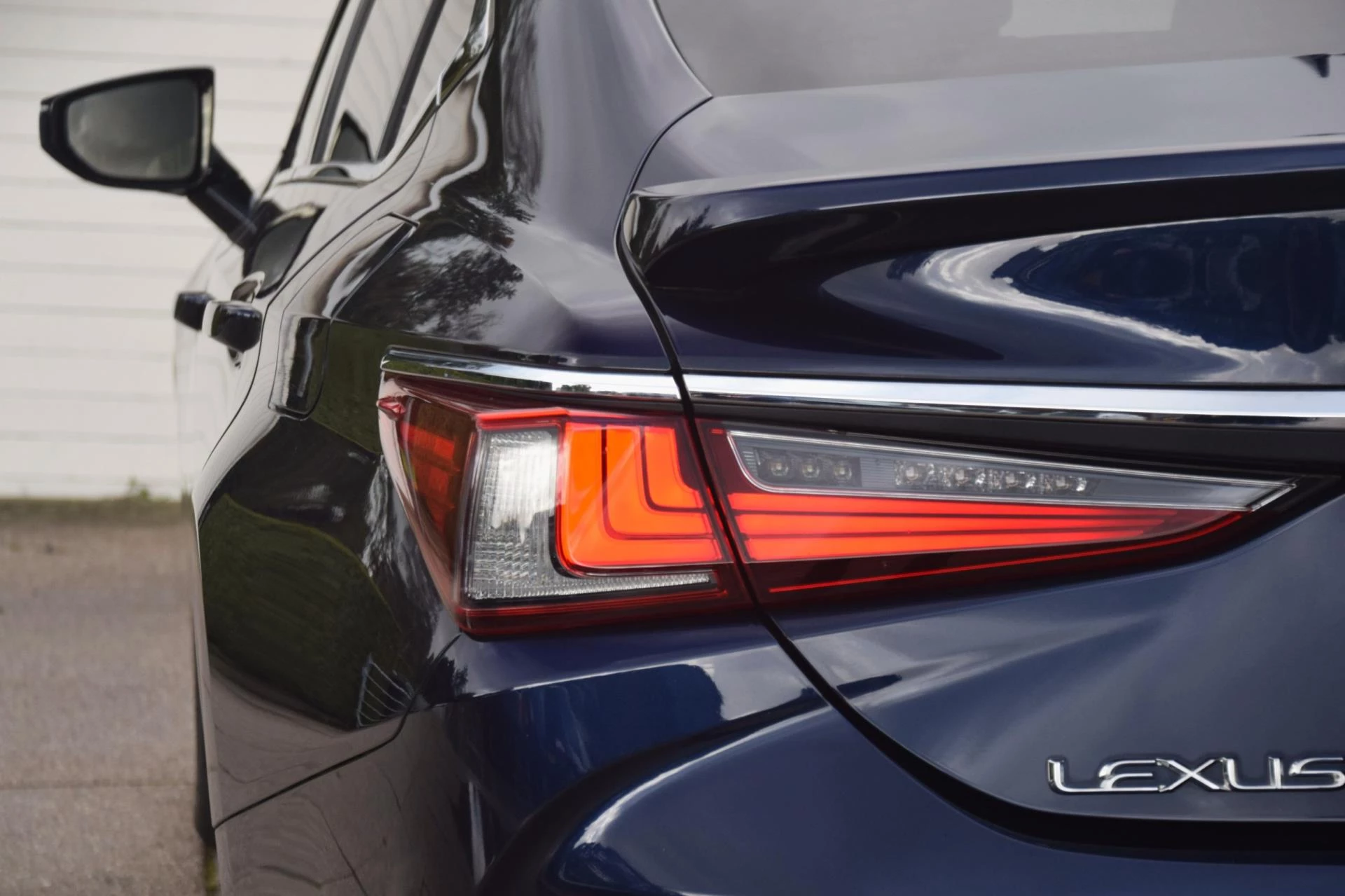 Hoofdafbeelding Lexus ES