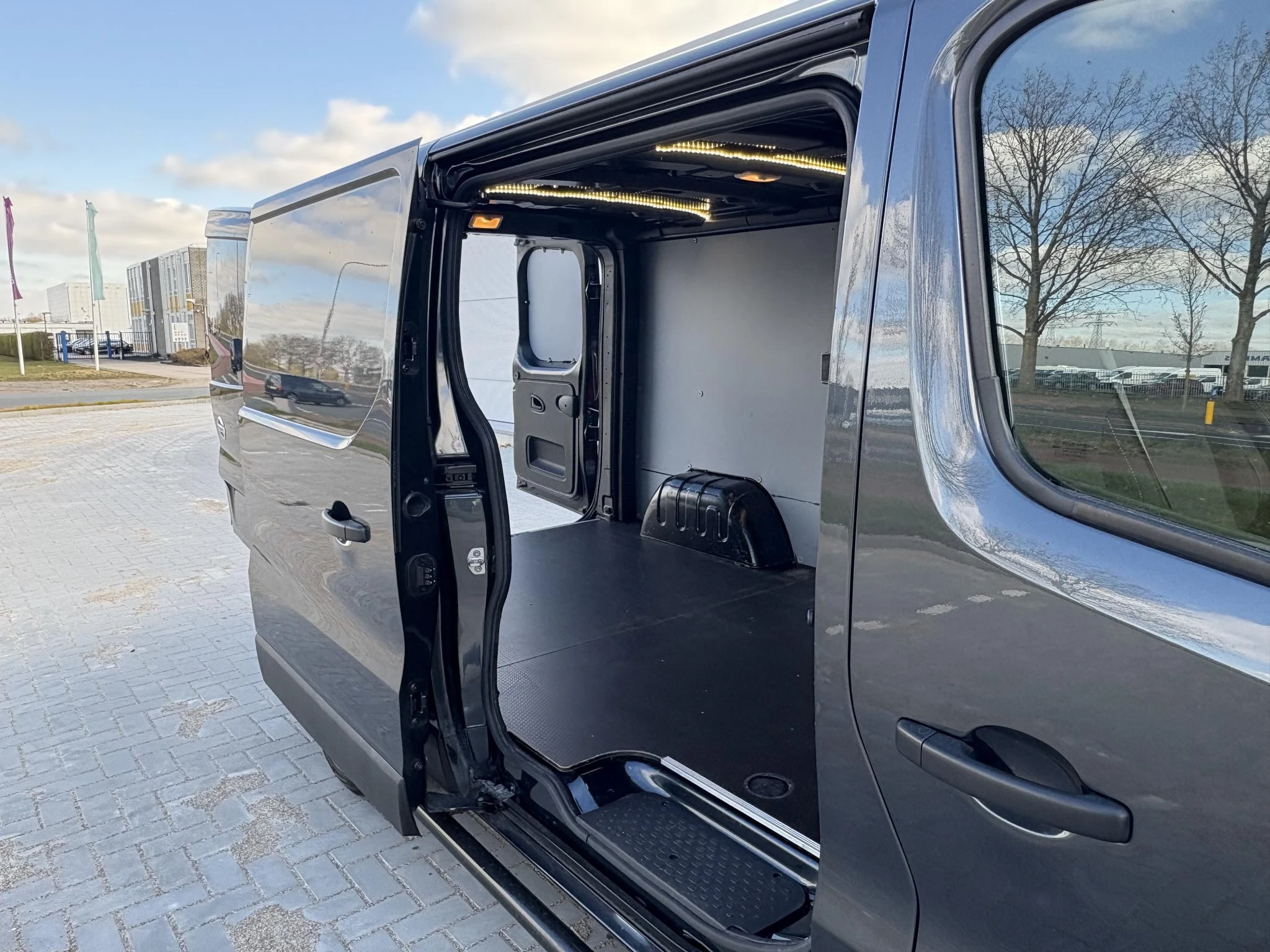 Hoofdafbeelding Nissan Primastar