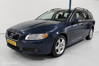 Volvo V70 2.0T Momentum LEER / NAVI
