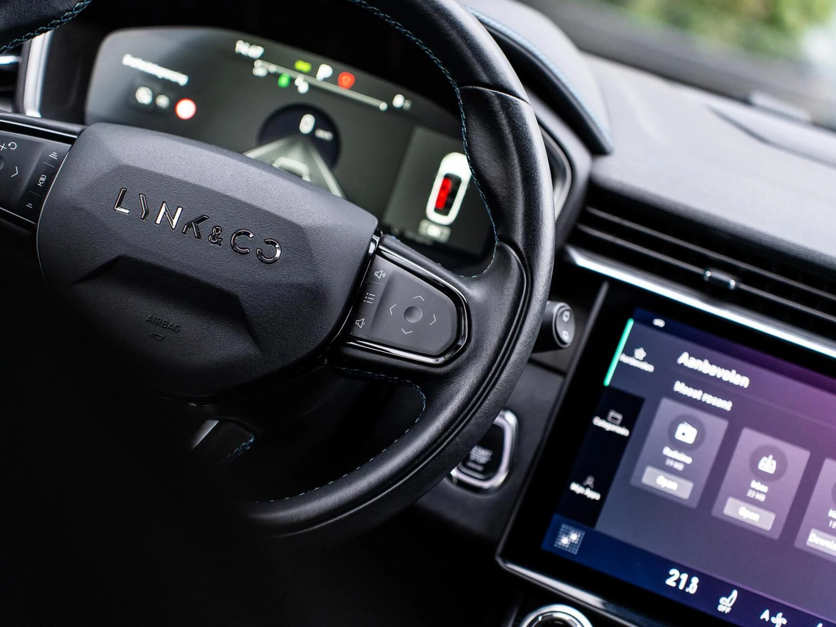 Hoofdafbeelding Lynk & Co 01