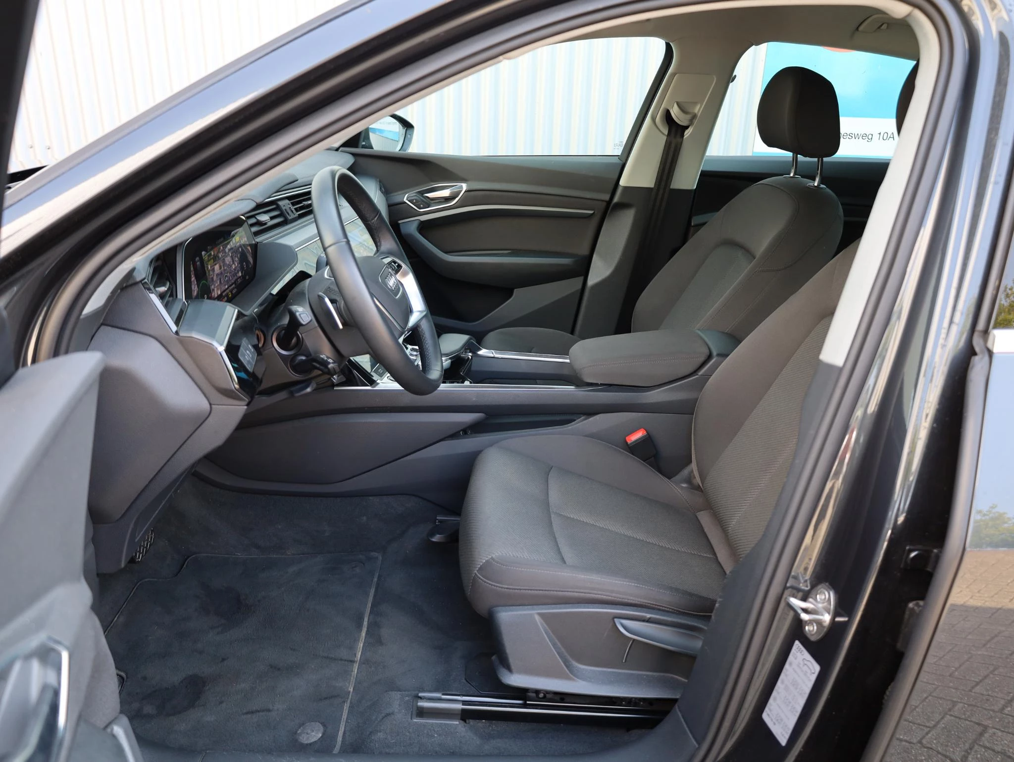 Hoofdafbeelding Audi e-tron