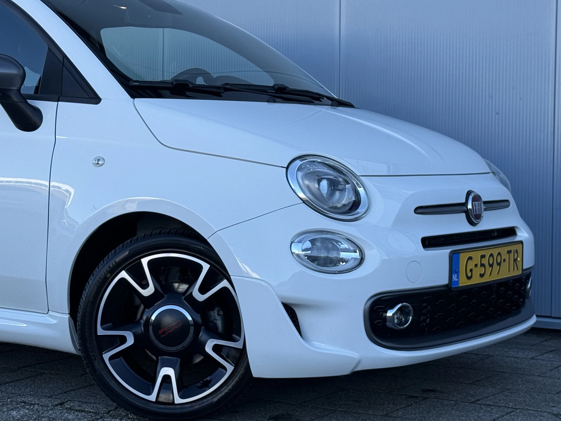 Hoofdafbeelding Fiat 500