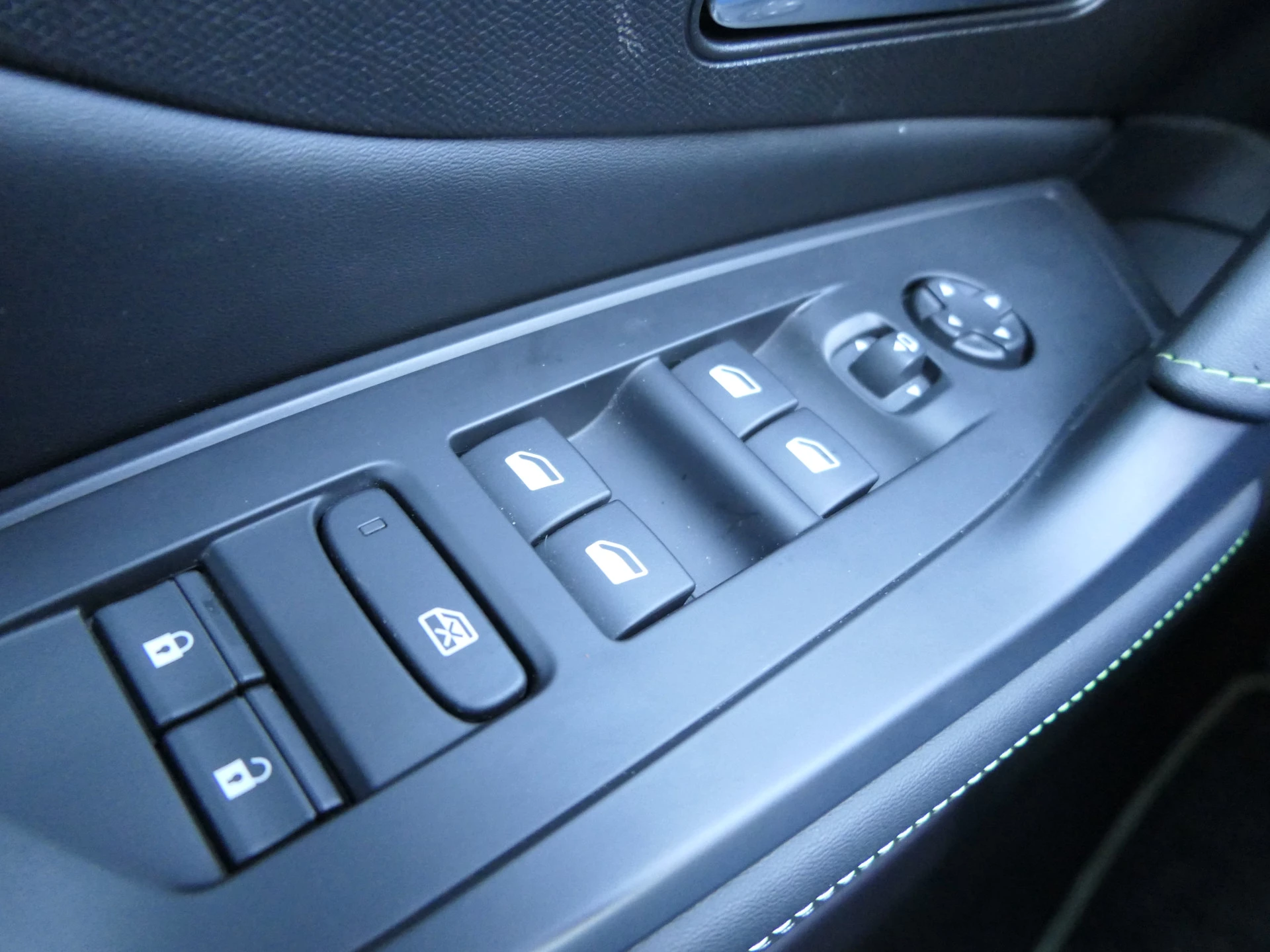 Hoofdafbeelding Peugeot 408