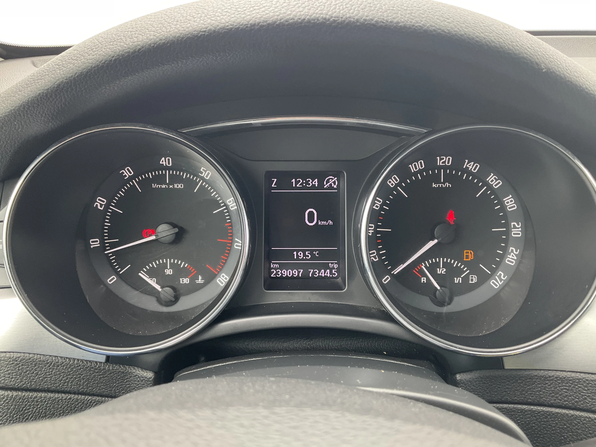 Hoofdafbeelding Škoda Superb