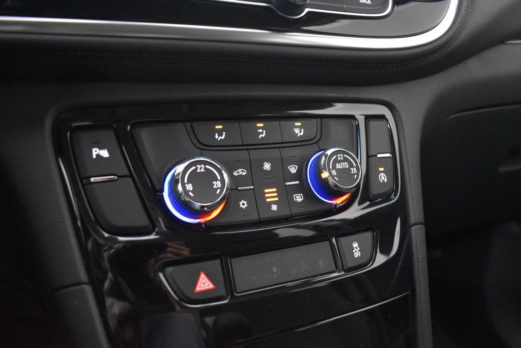 Hoofdafbeelding Opel Mokka X