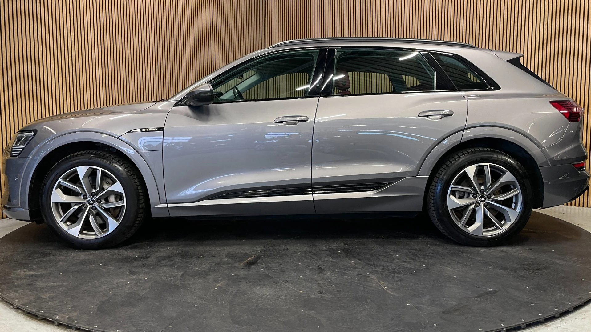 Hoofdafbeelding Audi e-tron