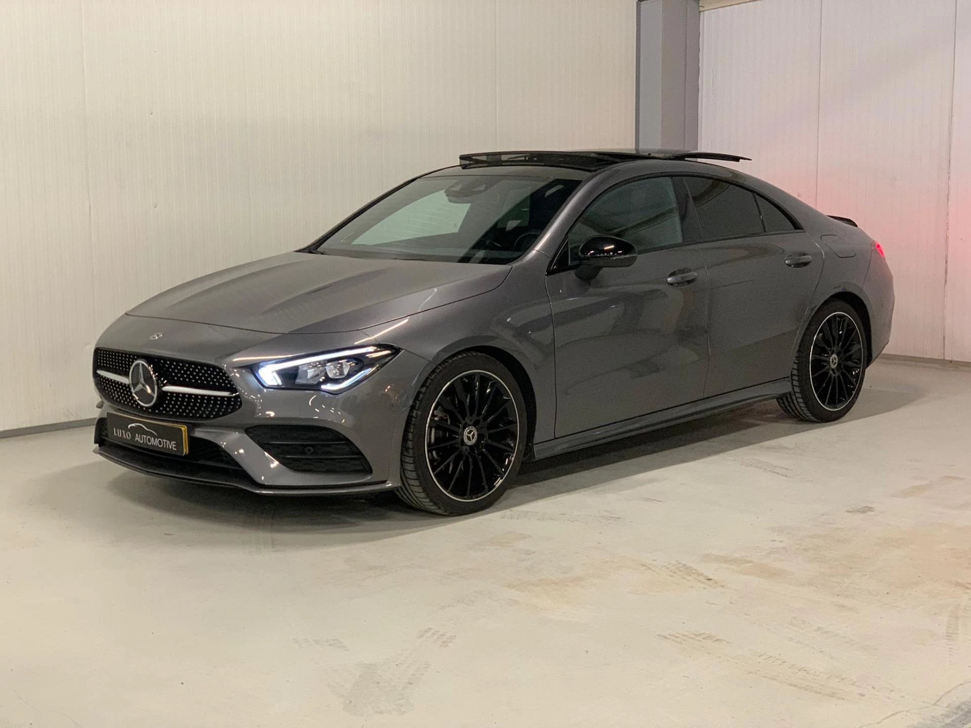 Hoofdafbeelding Mercedes-Benz CLA