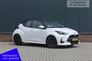 Toyota Yaris 1.5 Hybrid Active I Navigatie I 1e Eig. I NL-auto