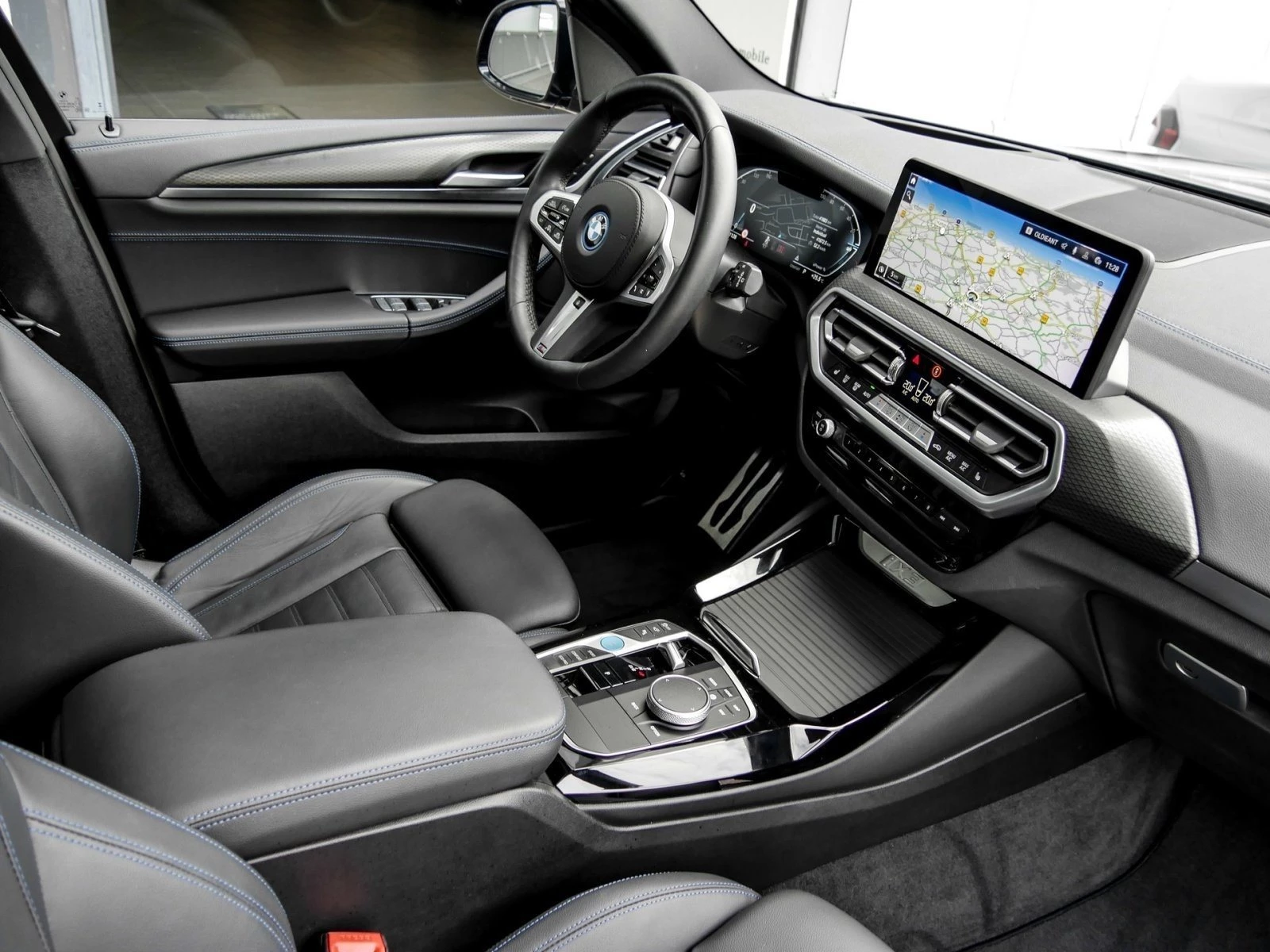 Hoofdafbeelding BMW iX3